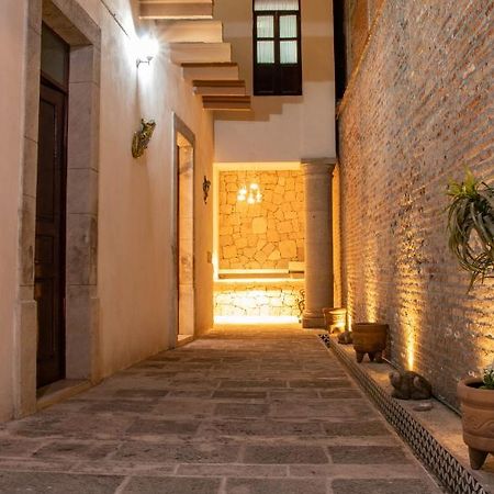 Casa De Los Remedios Морелія Екстер'єр фото