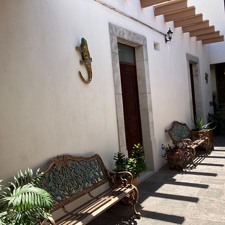 Casa De Los Remedios Морелія Екстер'єр фото
