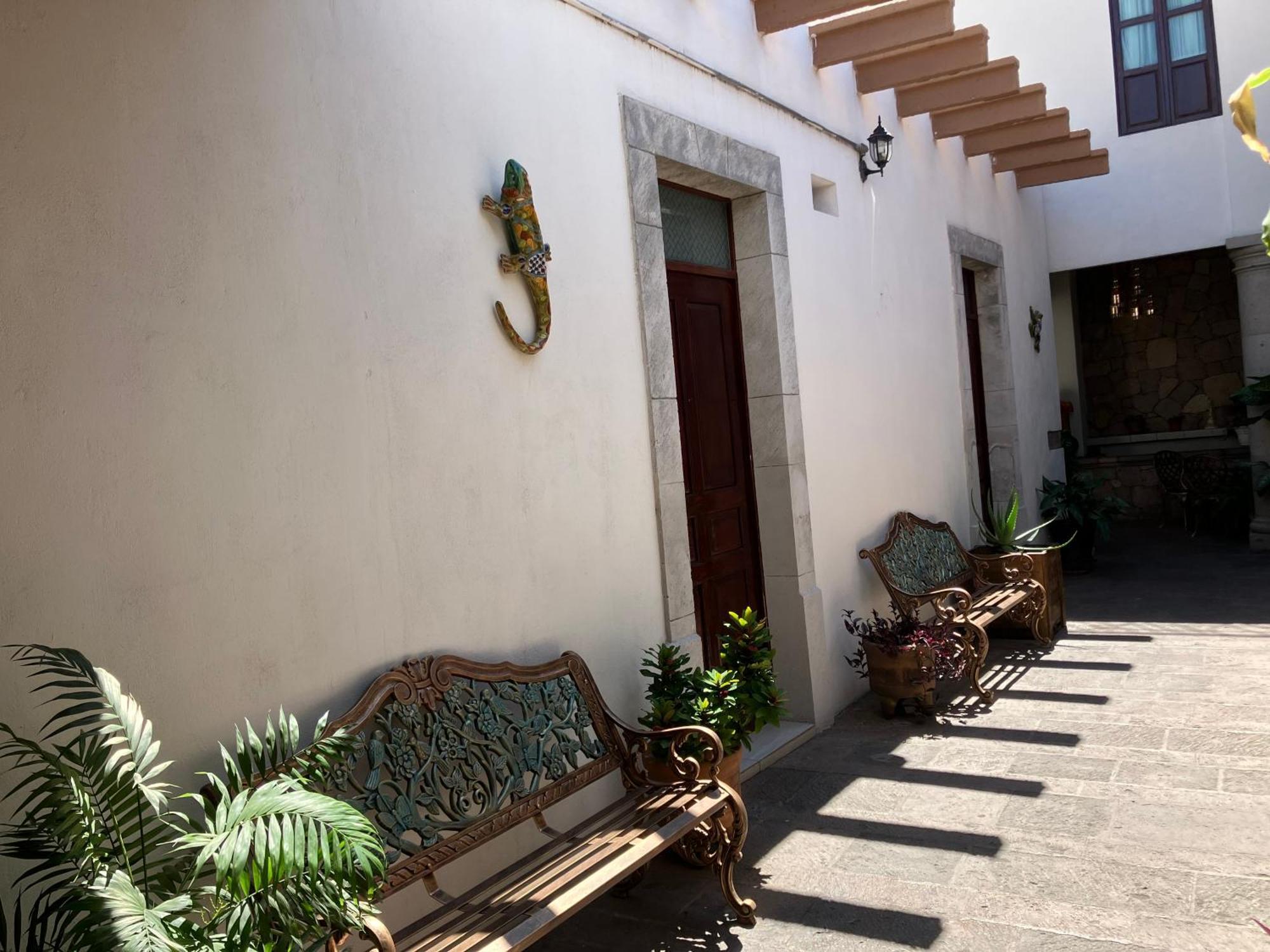 Casa De Los Remedios Морелія Екстер'єр фото