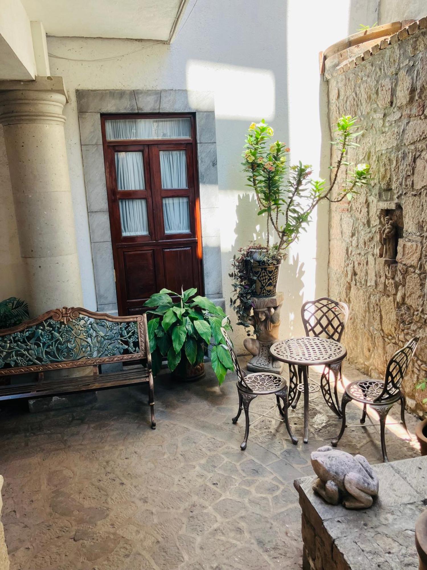 Casa De Los Remedios Морелія Екстер'єр фото